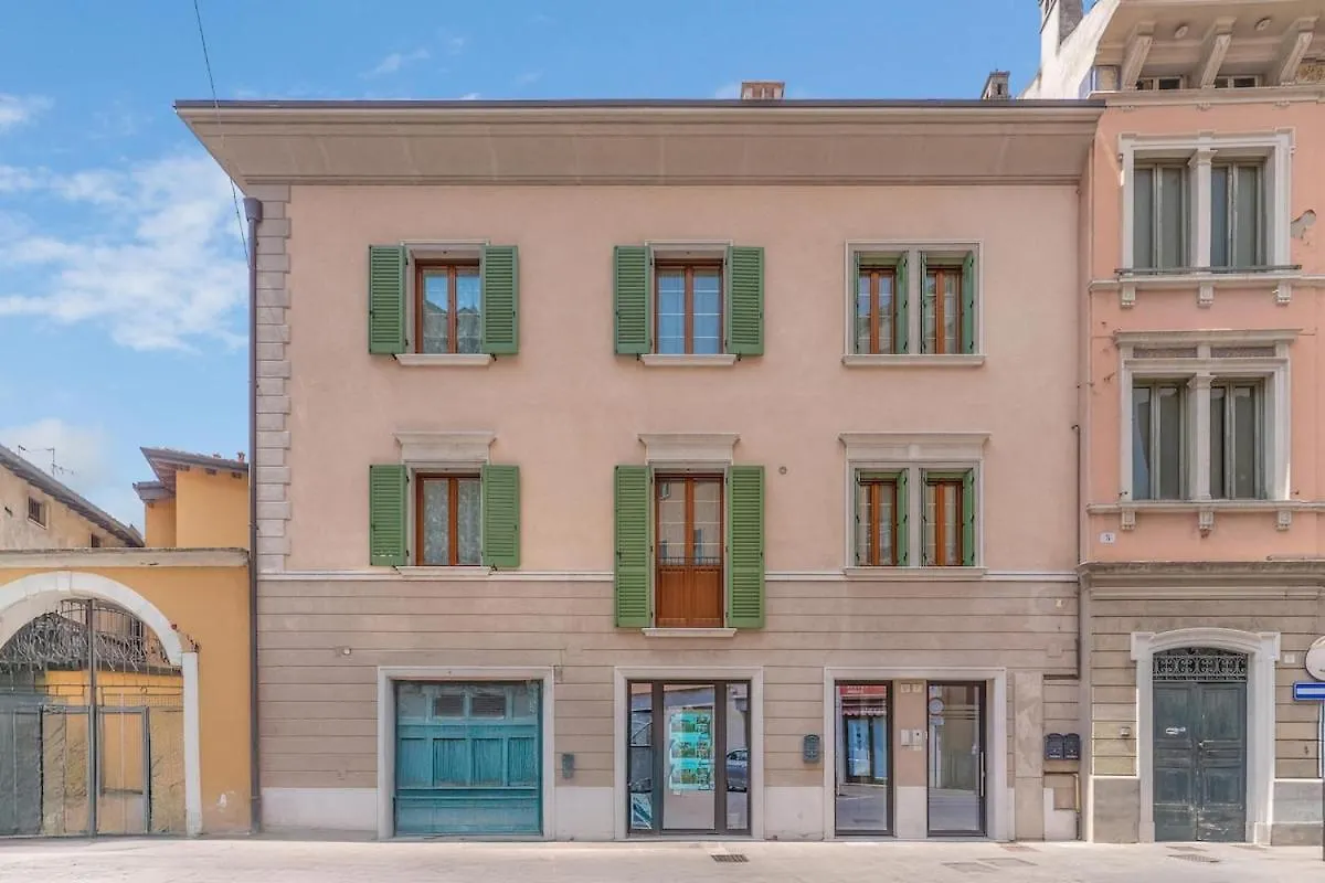 Casa Del Re, Near Lake Garda Montichiari Lejlighed