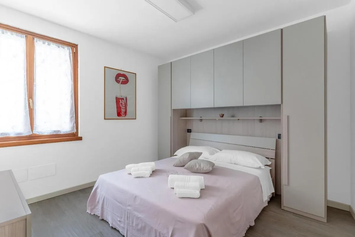 Contacten van Casa Del Re, Near Lake Garda